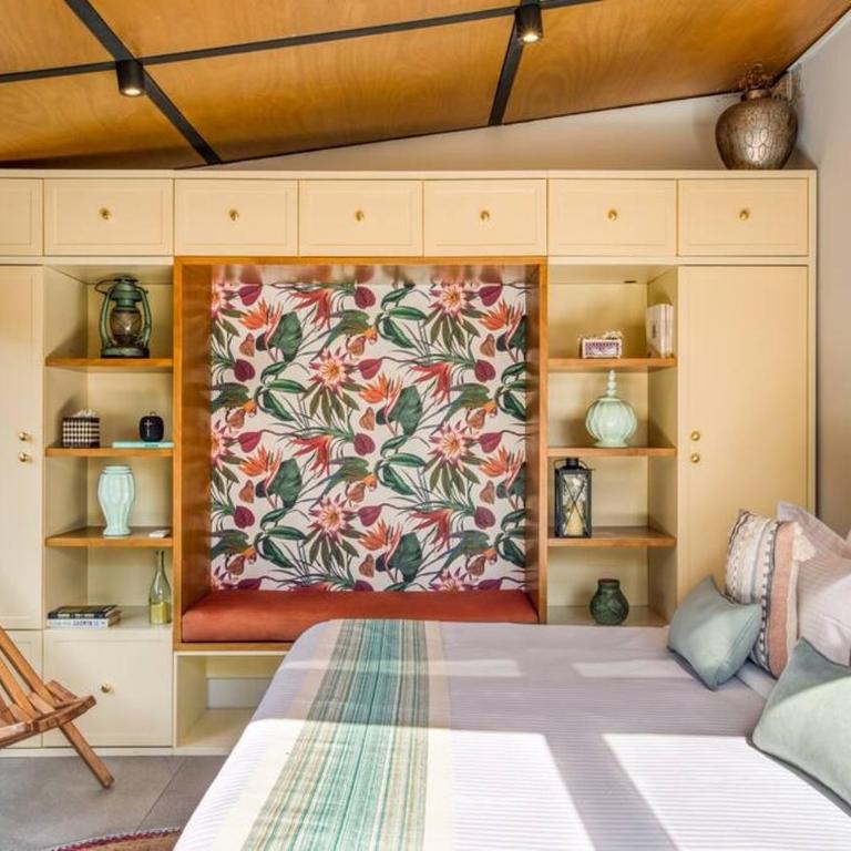 Tepic By MrW - Three-Bedroom House - 5