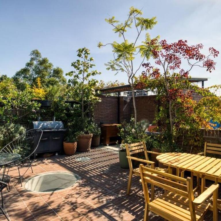 Tepic By MrW - Three-Bedroom House - 10