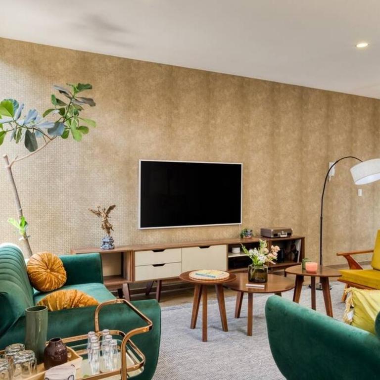 Tepic By MrW - Three-Bedroom House - 41
