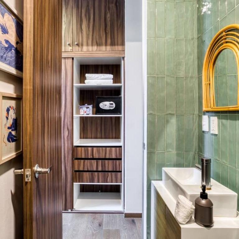 Tepic By MrW - Three-Bedroom House - 59