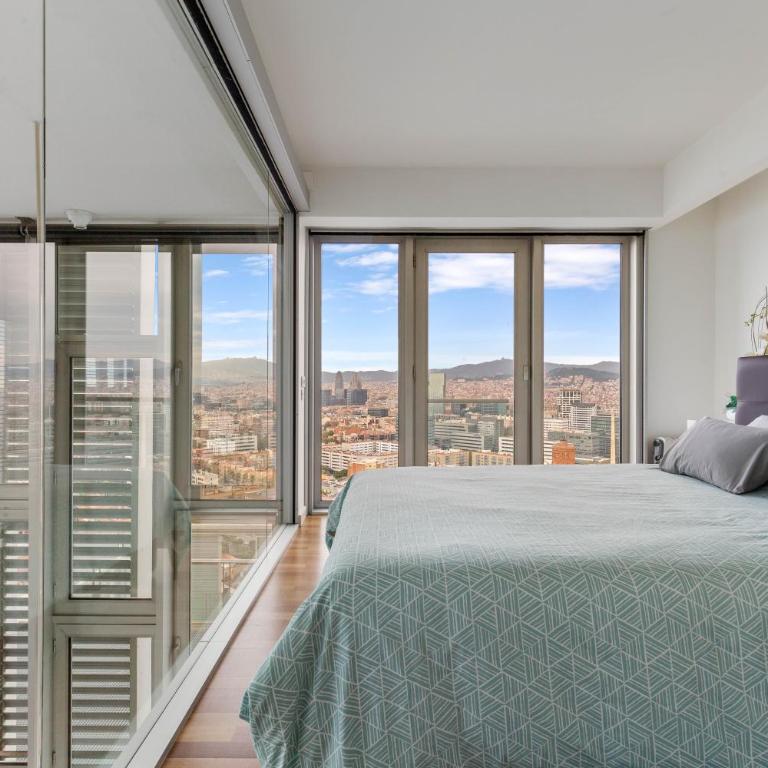 Penthouse With The Best Views! - Three-Bedroom Apartment - 28