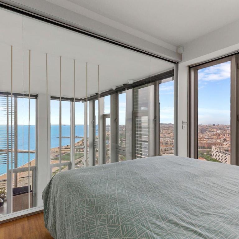 Penthouse With The Best Views! - Three-Bedroom Apartment - 5