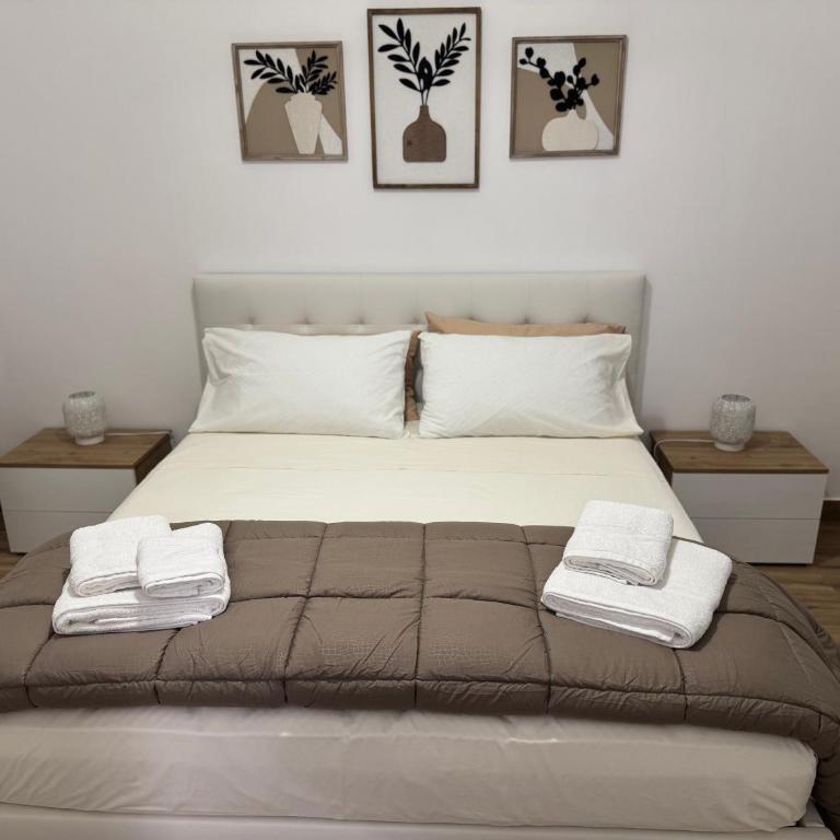 Mortillaro 19 - Appartamento con 2 Camere da Letto e Balcone - 13
