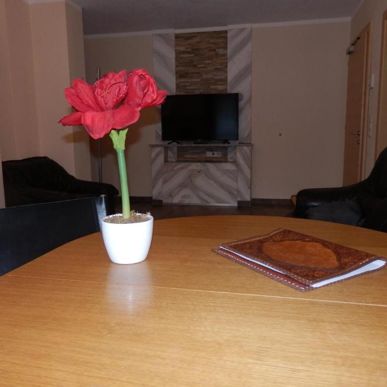Schloßburg Reiserhof - Two-Bedroom Apartment with Terrace - 4