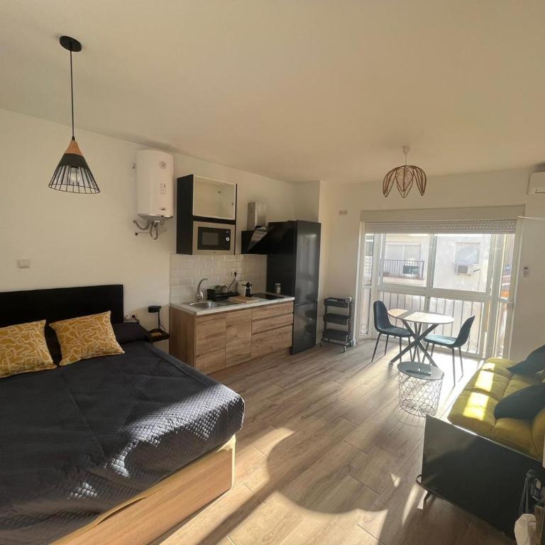Urban Nest Málaga - Apartamento de 1 dormitorio - 2