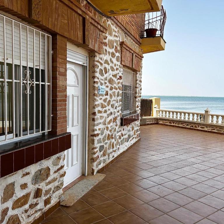 Apartment Sleeps 4 with Patio - Apartamento - 18