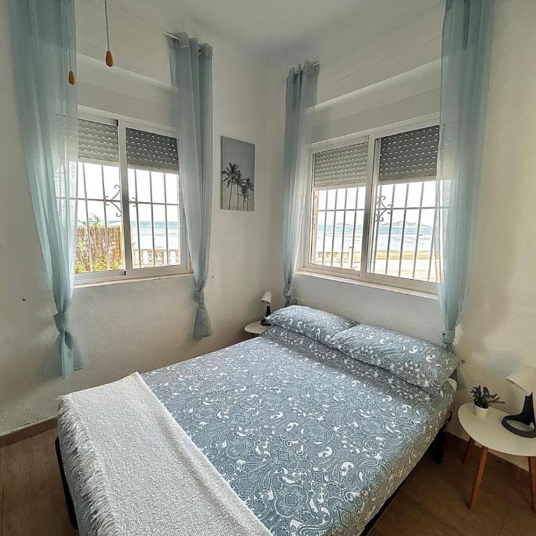 Apartment Sleeps 4 with Patio - Apartamento - 15