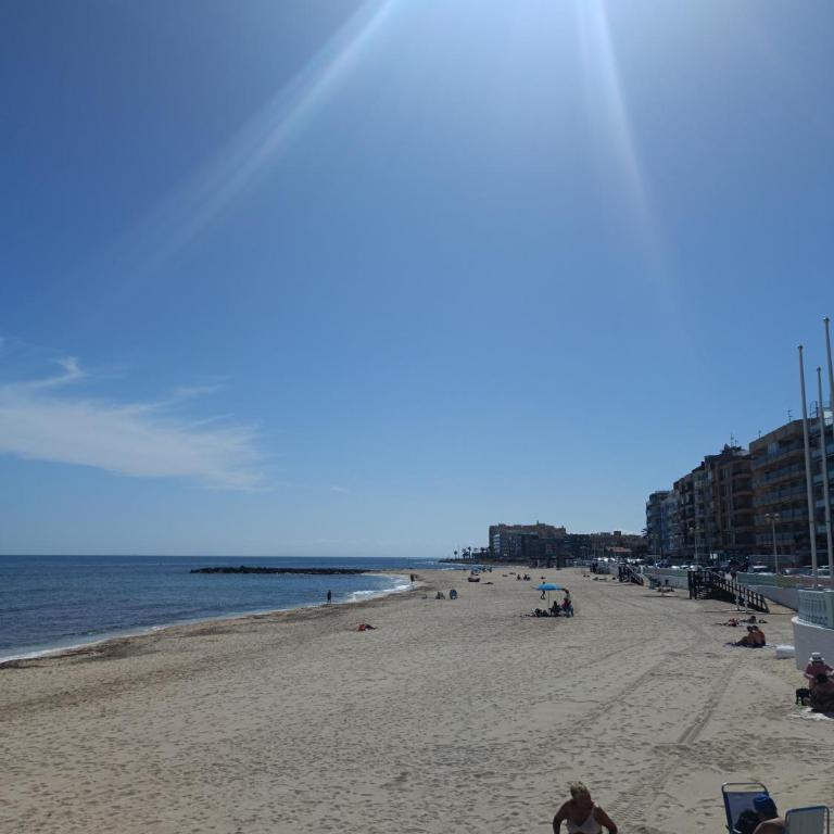 Apartment near Beach with Pool - Torrevieja PMT14 - Two-Bedroom Apartment - 1