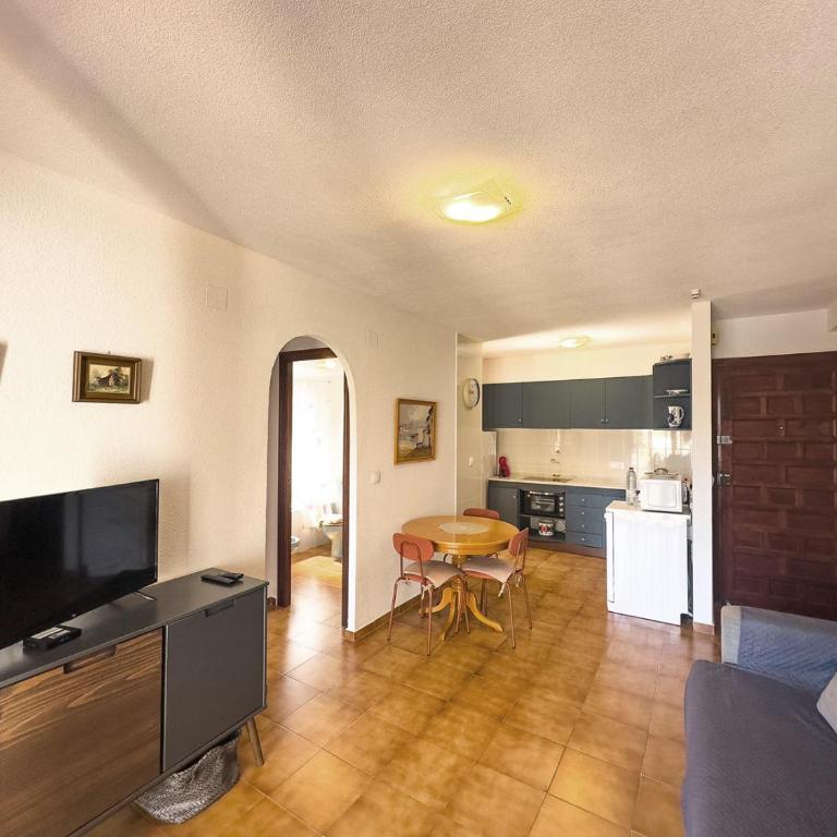 Residential with pool, 500 meters to the beach - Apartamento de 1 dormitorio - 5