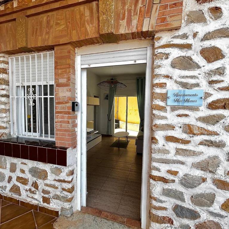 Apartment Sleeps 4 with Patio - Apartamento - 6