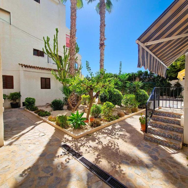 Residential with pool, 500 meters to the beach - Apartamento de 1 dormitorio - 16
