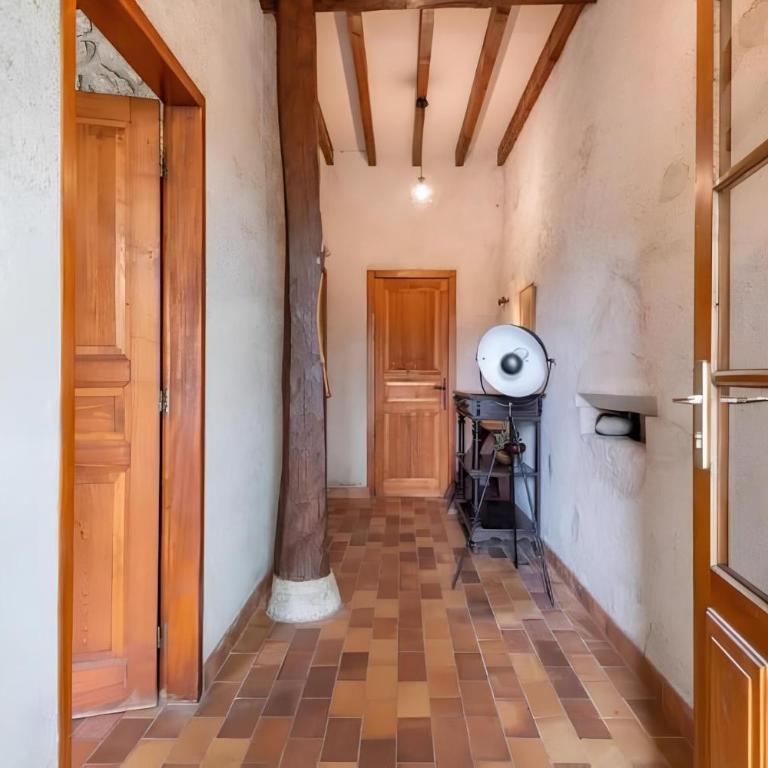 Maison Jumelée avec terrasse - A 200m du lac d'Annecy - Three-Bedroom Home - 8