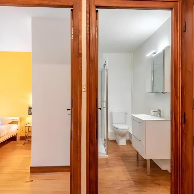 Maison Jumelée avec terrasse - A 200m du lac d'Annecy - Three-Bedroom Home - 12