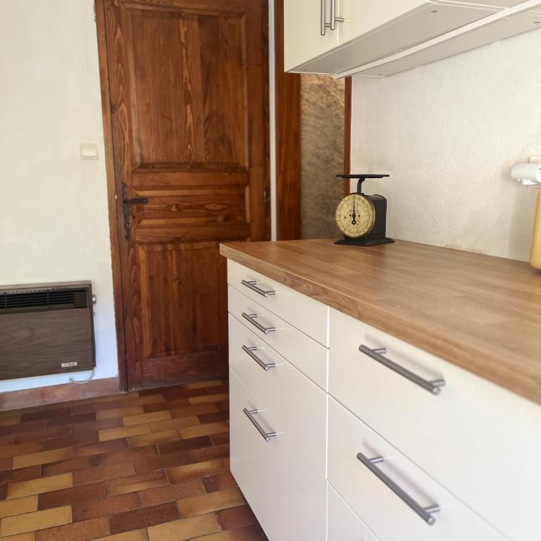 Maison Jumelée avec terrasse - A 200m du lac d'Annecy - Three-Bedroom Home - 2