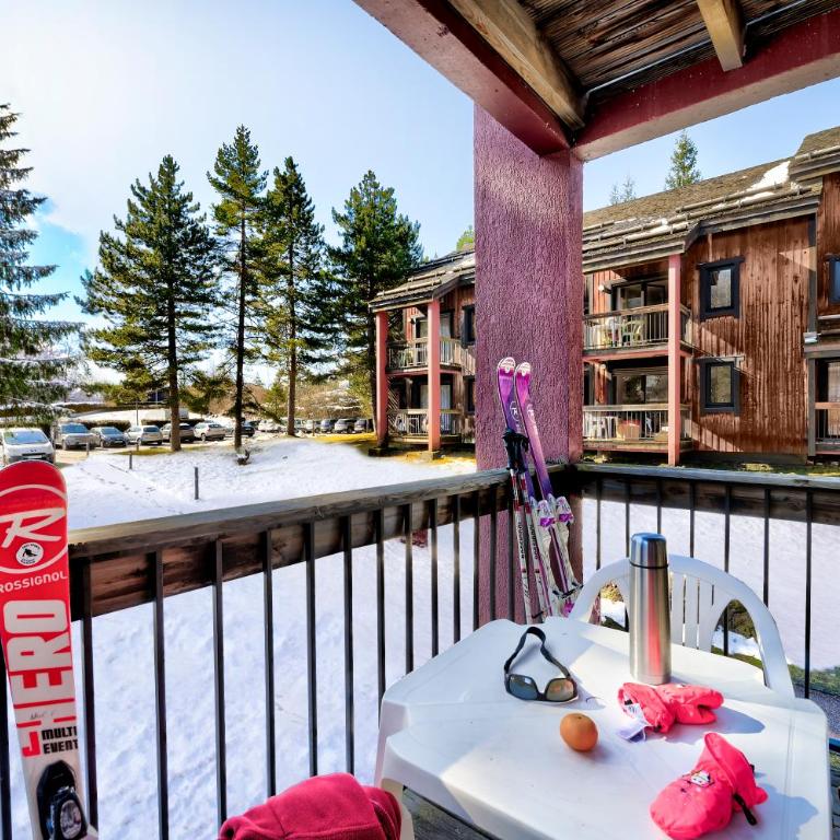 Village Club Les Tavaillons - Studio with Balcony - 10