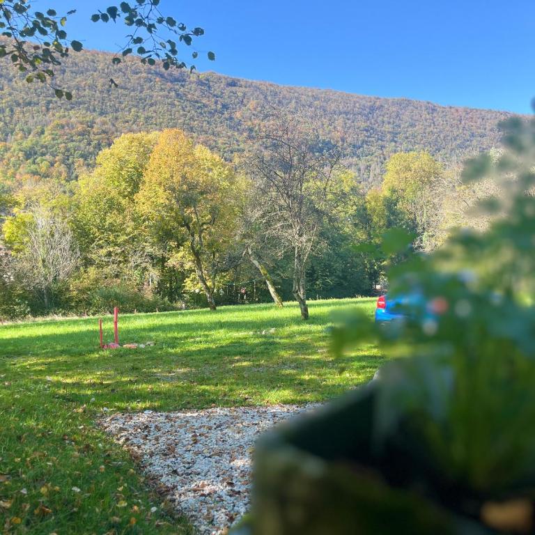 Maison Jumelée avec terrasse - A 200m du lac d'Annecy - Three-Bedroom Home - 33