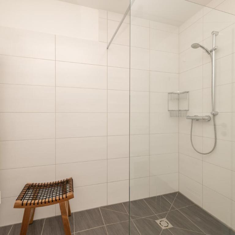 Highland Moments Apartment - by myNests - Two-Bedroom Apartment - 14