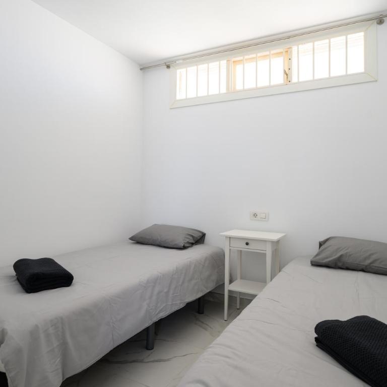 Sol y Playa IIII - Apartamento de 2 dormitorios con balcón - 15