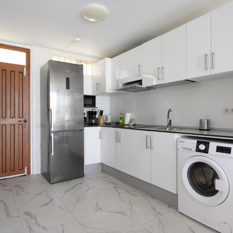 Sol y Playa IIII - Apartamento de 2 dormitorios con balcón - 2