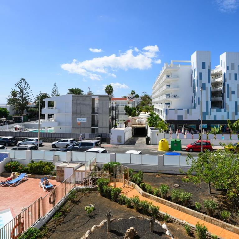 Sol y Playa IIII - Apartamento de 2 dormitorios con balcón - 23