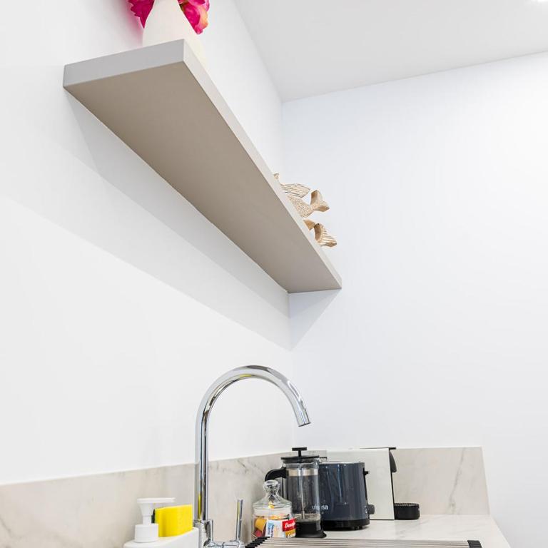 Main Lofts Valencia - One-Bedroom Apartment - 11