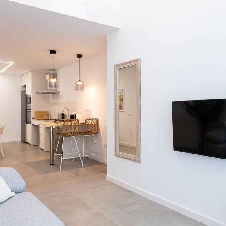Main Lofts Valencia - One-Bedroom Apartment - 17