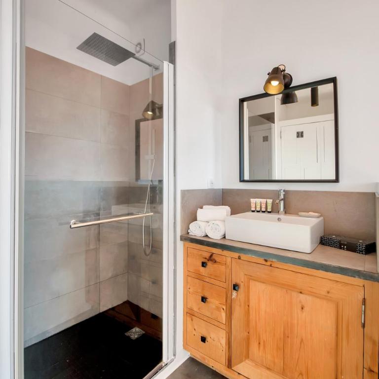 LE MARINE vue mer avec joli terrasse, un rêve pour les couples - Appartement 1 Chambre - 5