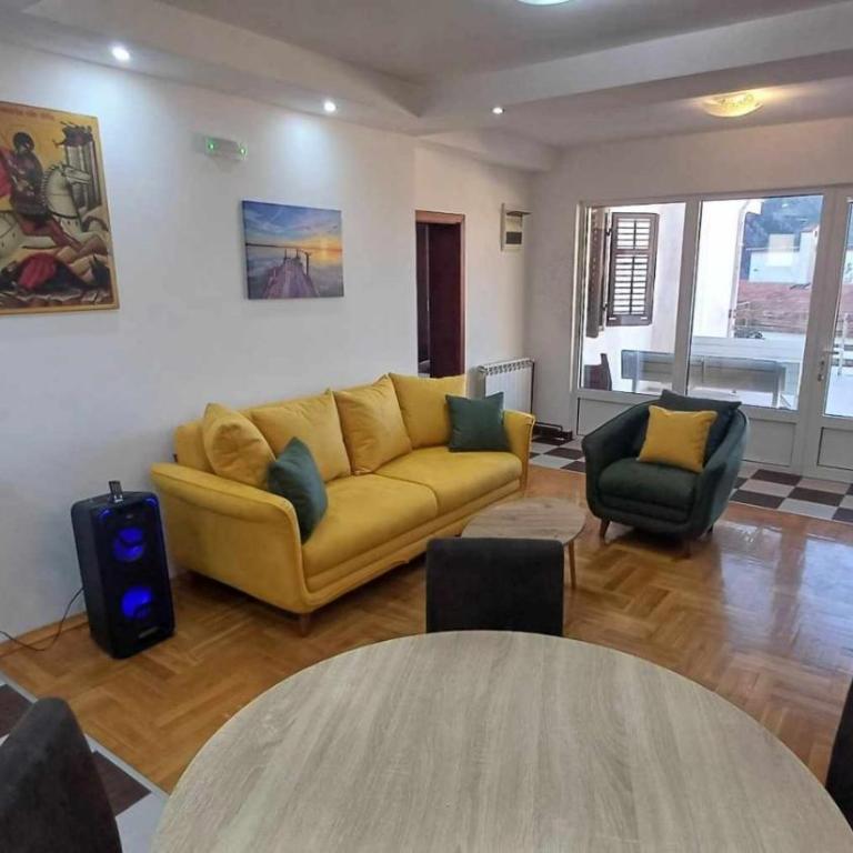 Vaso & Viktor Apartment - Apartman sa 2 Spavaće Sobe, Terasom i Pogledom na More - 11
