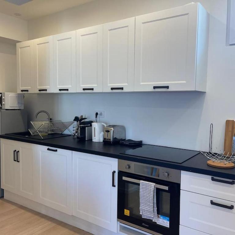 Appartement à 2 pas de la mer et Parking privé - Appartement 1 Chambre - Vue sur Jardin - 7