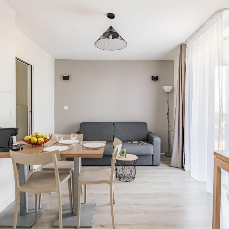 Appart'City Confort Saint-Nazaire Océan - Appartement - 6