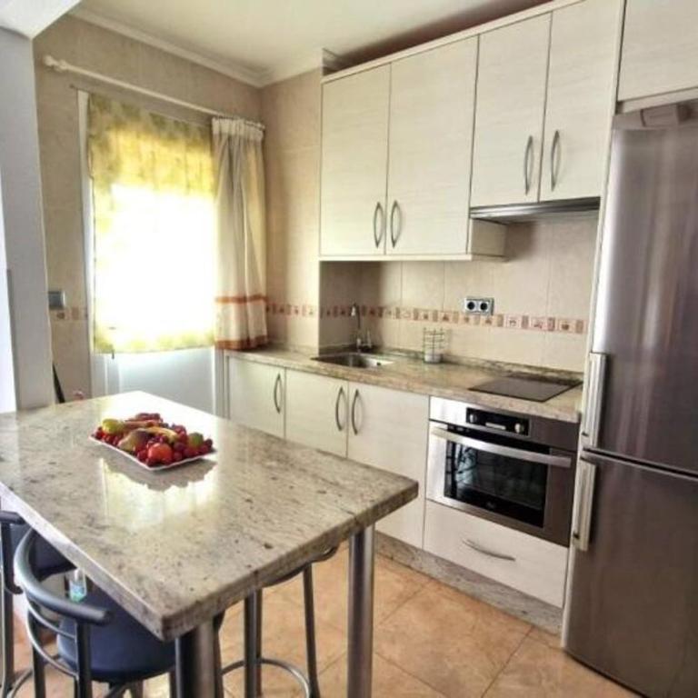 3 bed Av Corbusier - Apartamento de 3 dormitorios - 10