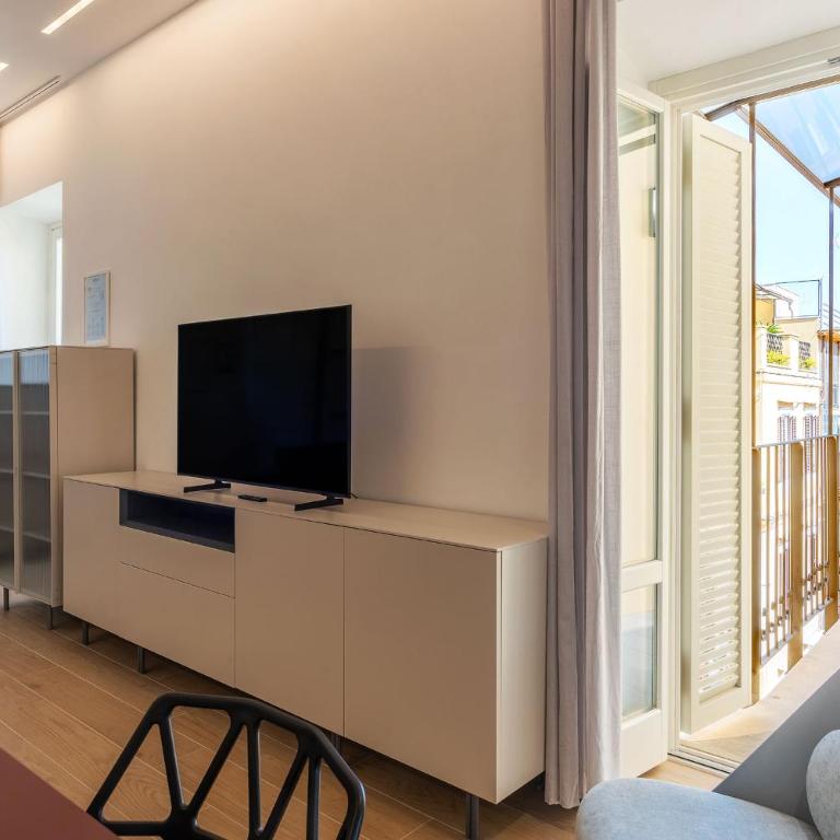 JOIVY Cavour 238 - Appartamento con 3 Camere da Letto - 4