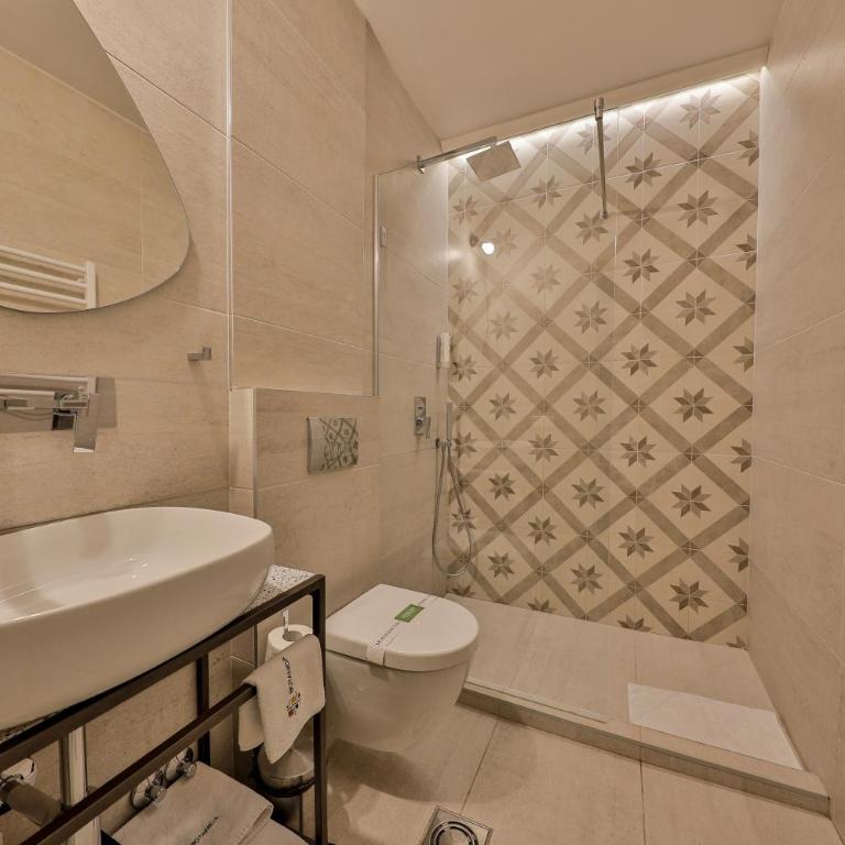 Hotel Botanica - Deluks Dvokrevetna Soba sa Bračnim Krevetom - 6