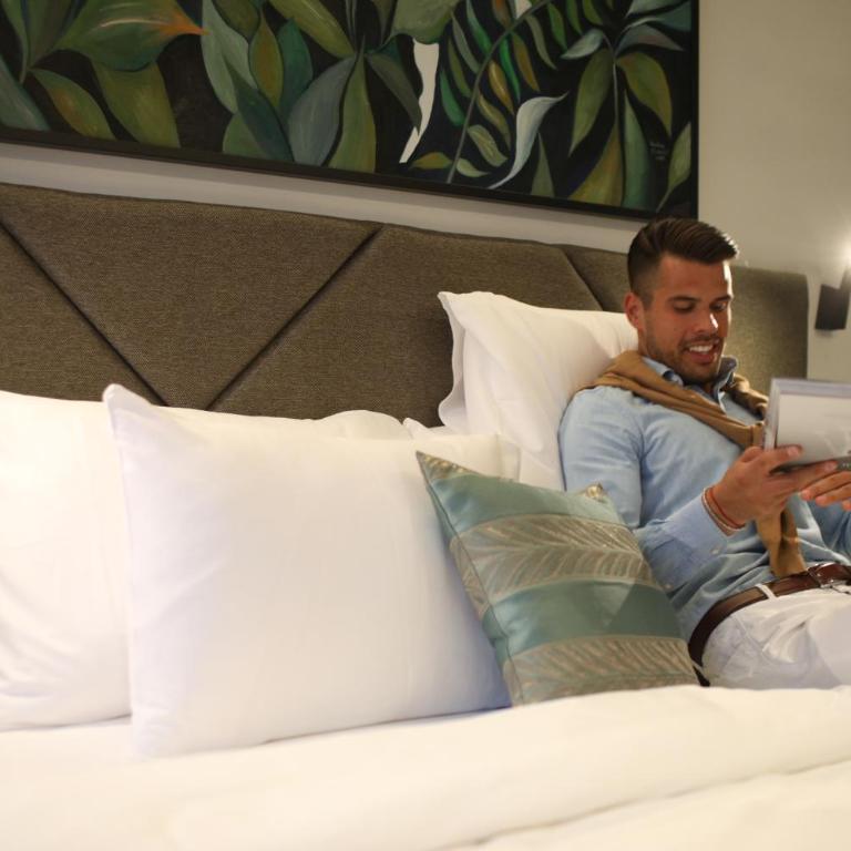 Hotel Botanica - Standardna Dvokrevetna Soba sa Bračnim Krevetom - 1