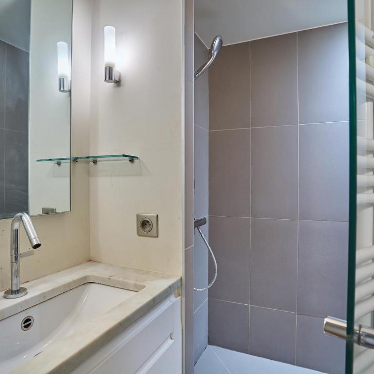 Appartment St Germain des pres by Studio Prestige - Apartamento - Planta baja - 4