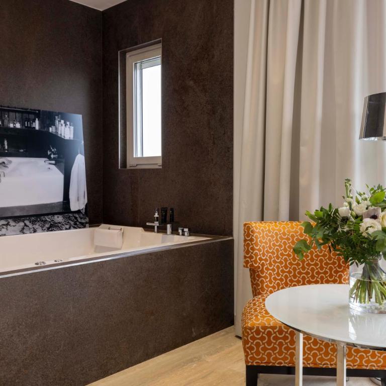 Hôtel De Castiglione - Suite avec Jacuzzi - 5