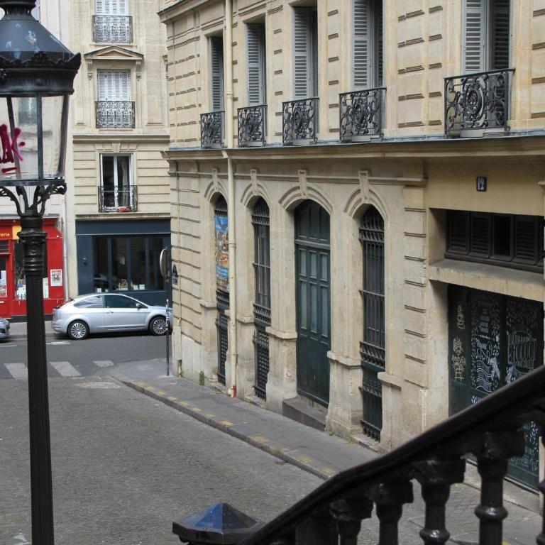 MAISON FRANCOIS Paris - Two rooms apartment & - OR Studio - Linkable together - Studio Supérieur - 18