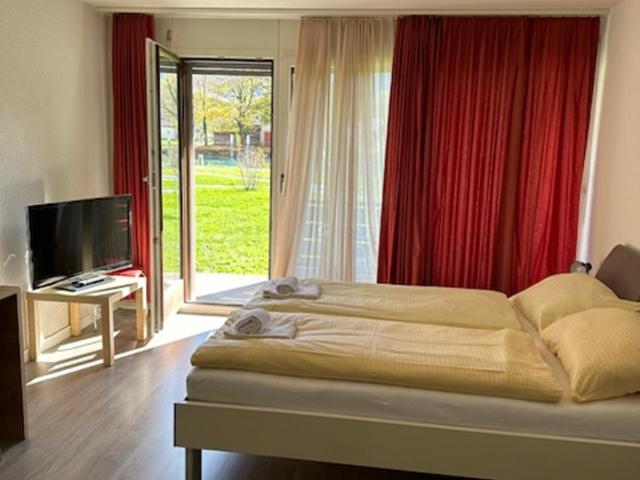 Studio 104 - Riverside - Two-Bedroom Apartment - 5