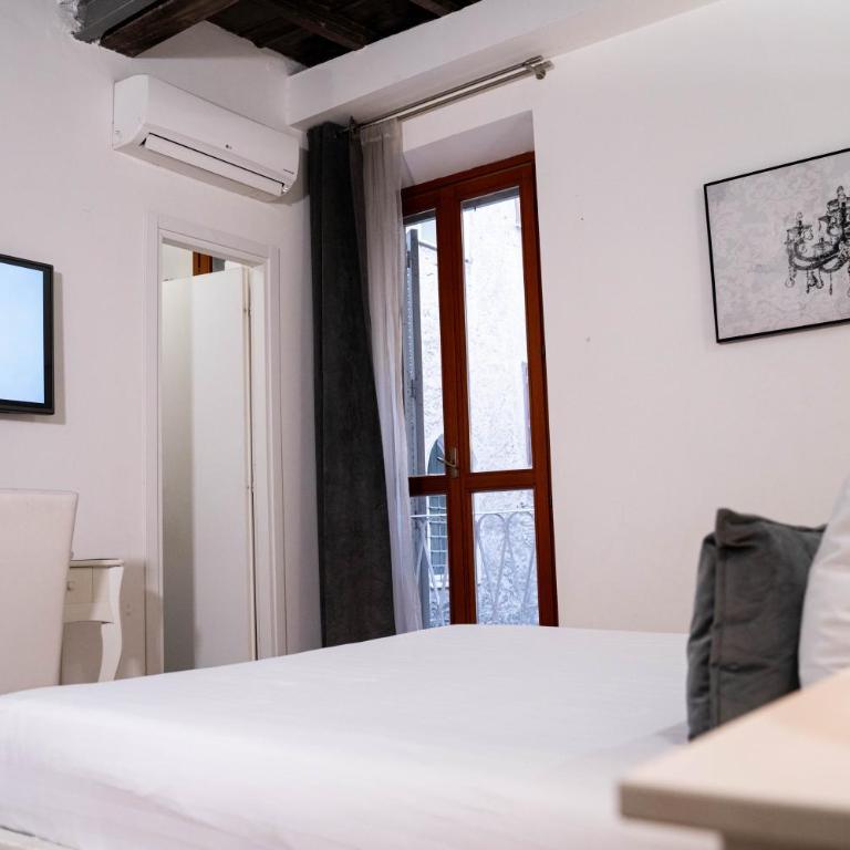 Ripetta 35 - Double Room with Private Bathroom - 8