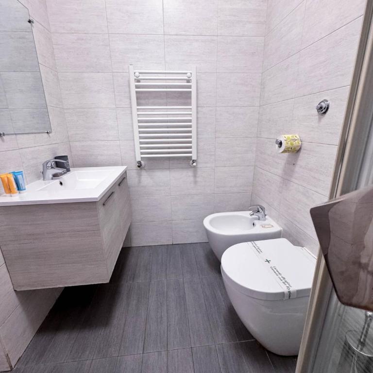 Ripetta 35 - Double Room with Private Bathroom - 12