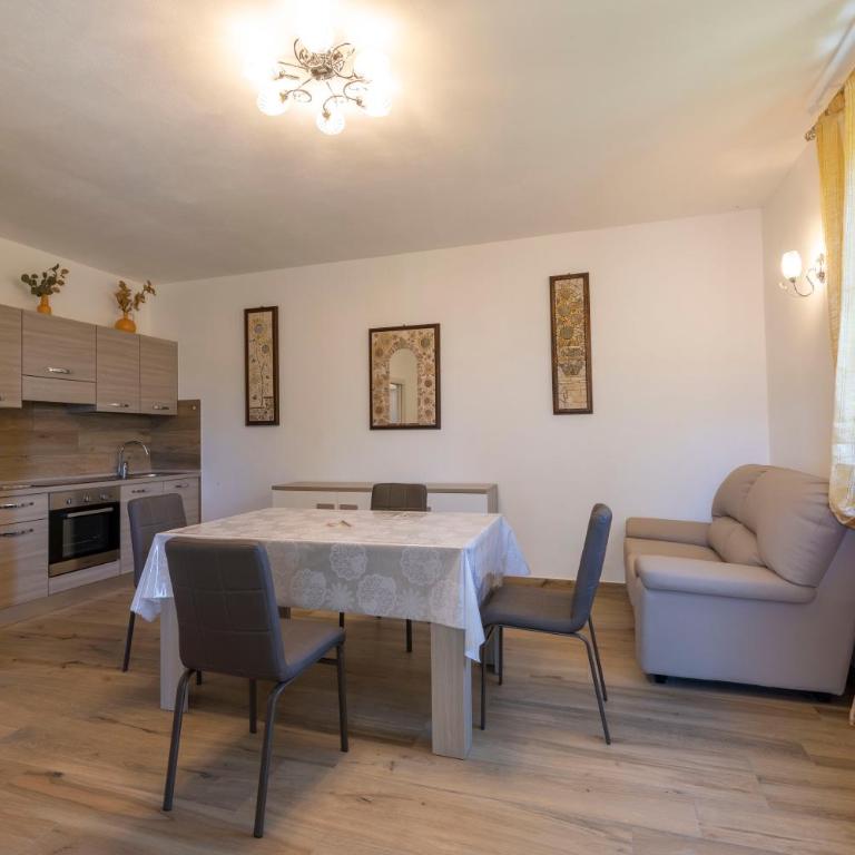 Apartment with garden and parking - Appartamento con 2 Camere da Letto - 22