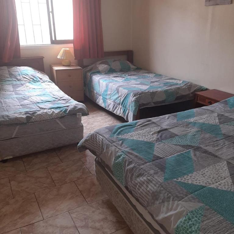 Linda casa con piscina en el quisco. - Three-Bedroom House - 3