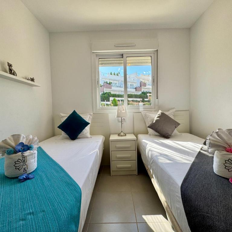 Nova Beach Paradise Apartment - Two-Bedroom Deluxe Apartment with Ocean View - 6