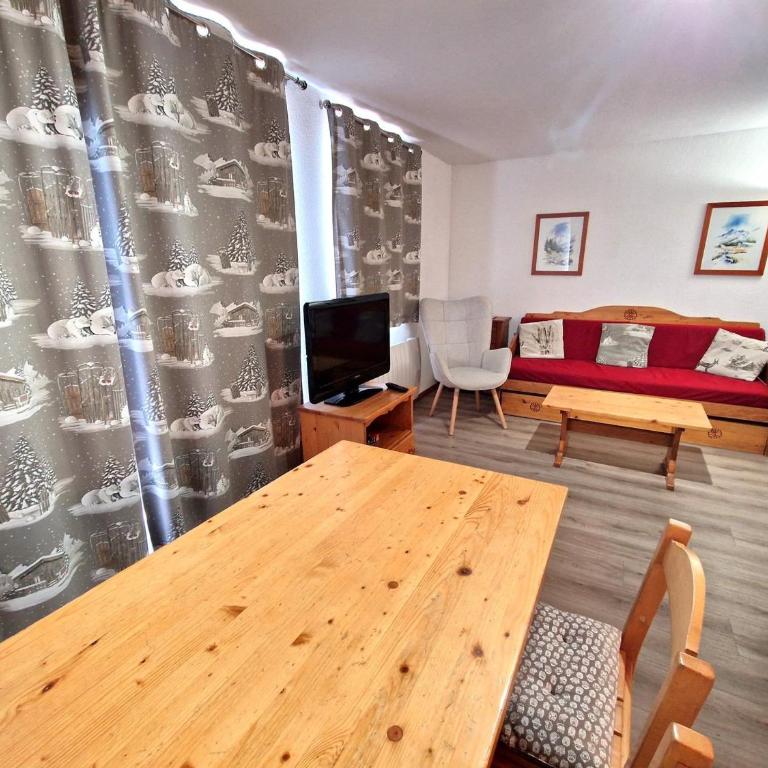 Trois pièces cosy pour 6 pers, balcon sud-ouest, 50m des pistes - FR-1-265-259 - Apartment (6 Erwachsene) - 3