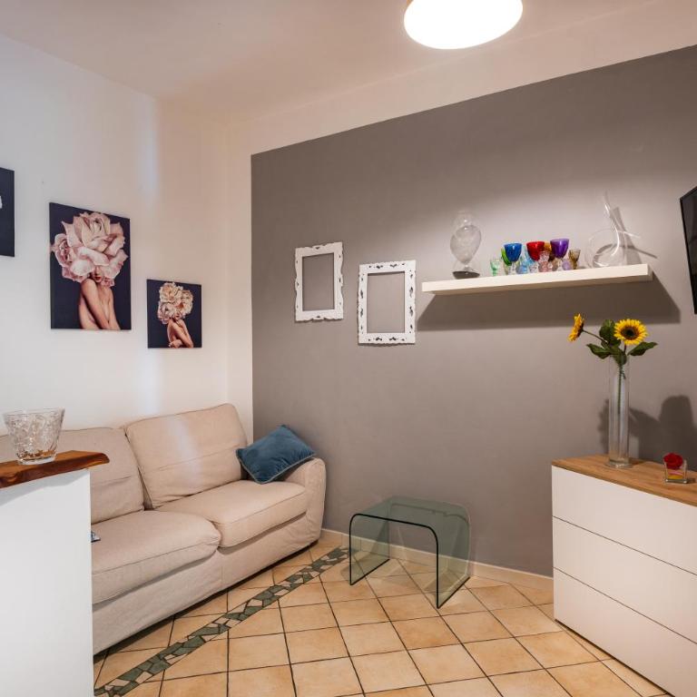 La Casa di Giuly - One-Bedroom Apartment - 11