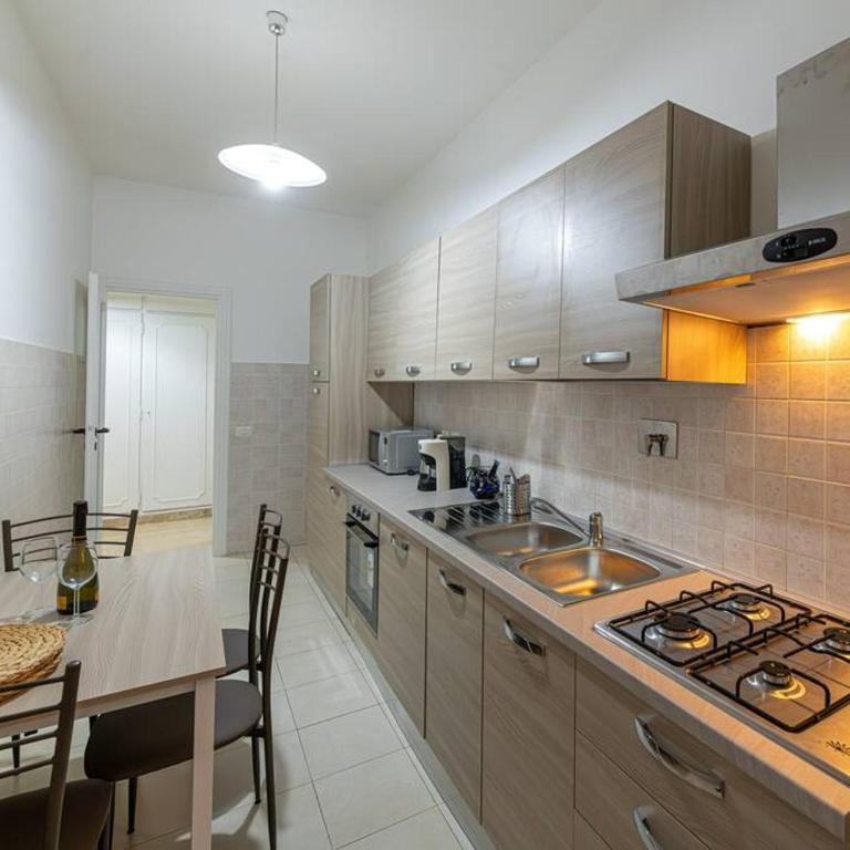 Inside Rome - One-Bedroom Apartment - 14