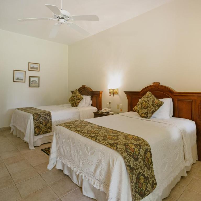 Hotel Hacienda Los Laureles - Habitación Doble Superior con vistas al jardín - 3