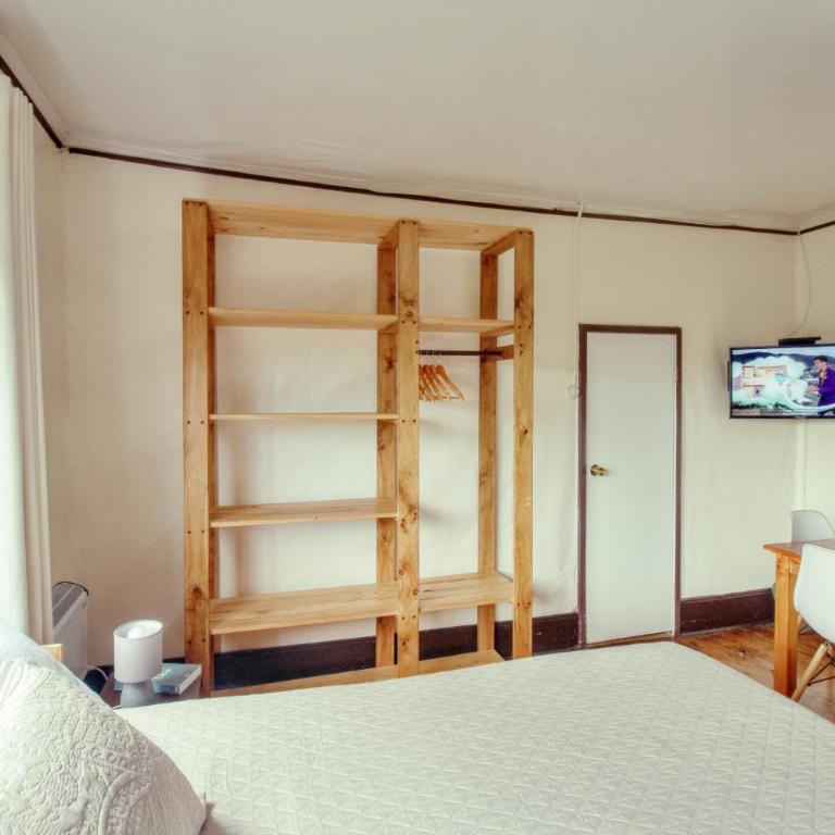 Casona Alemana - Family Room with Private Bathroom - 5