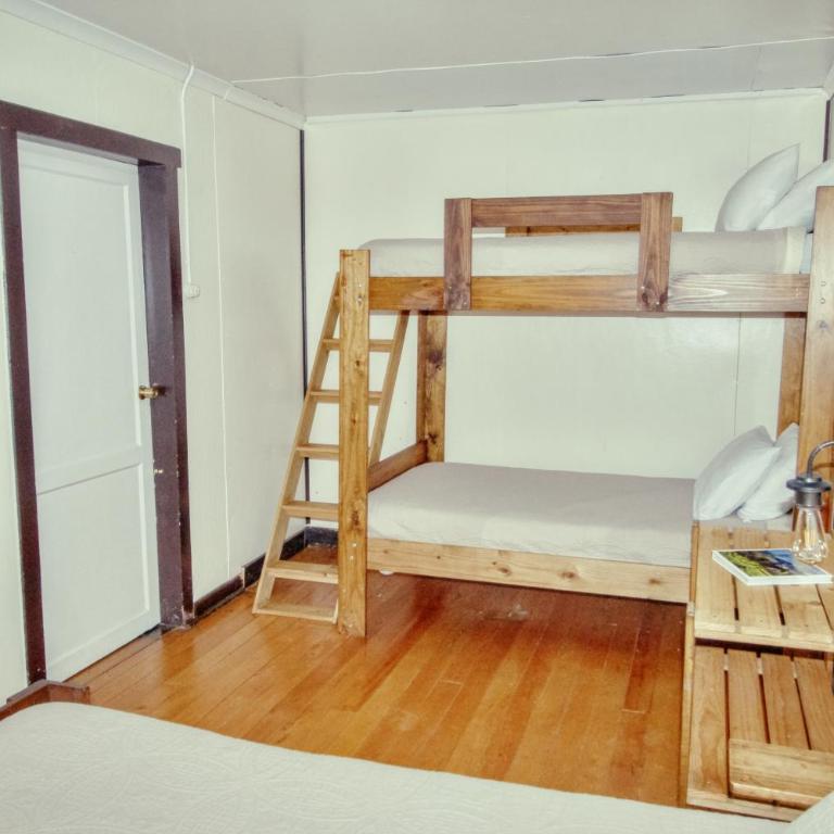 Casona Alemana - Family Room with Private Bathroom - 4