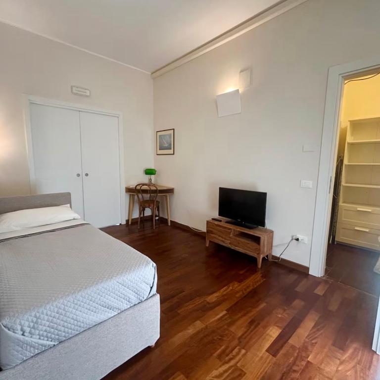 Image - Two-Bedroom Apartment - 14